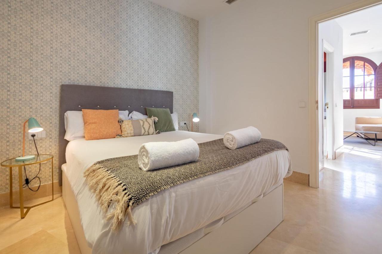Apartment Alianza Giralda Sky View By Valcambre Sevilla