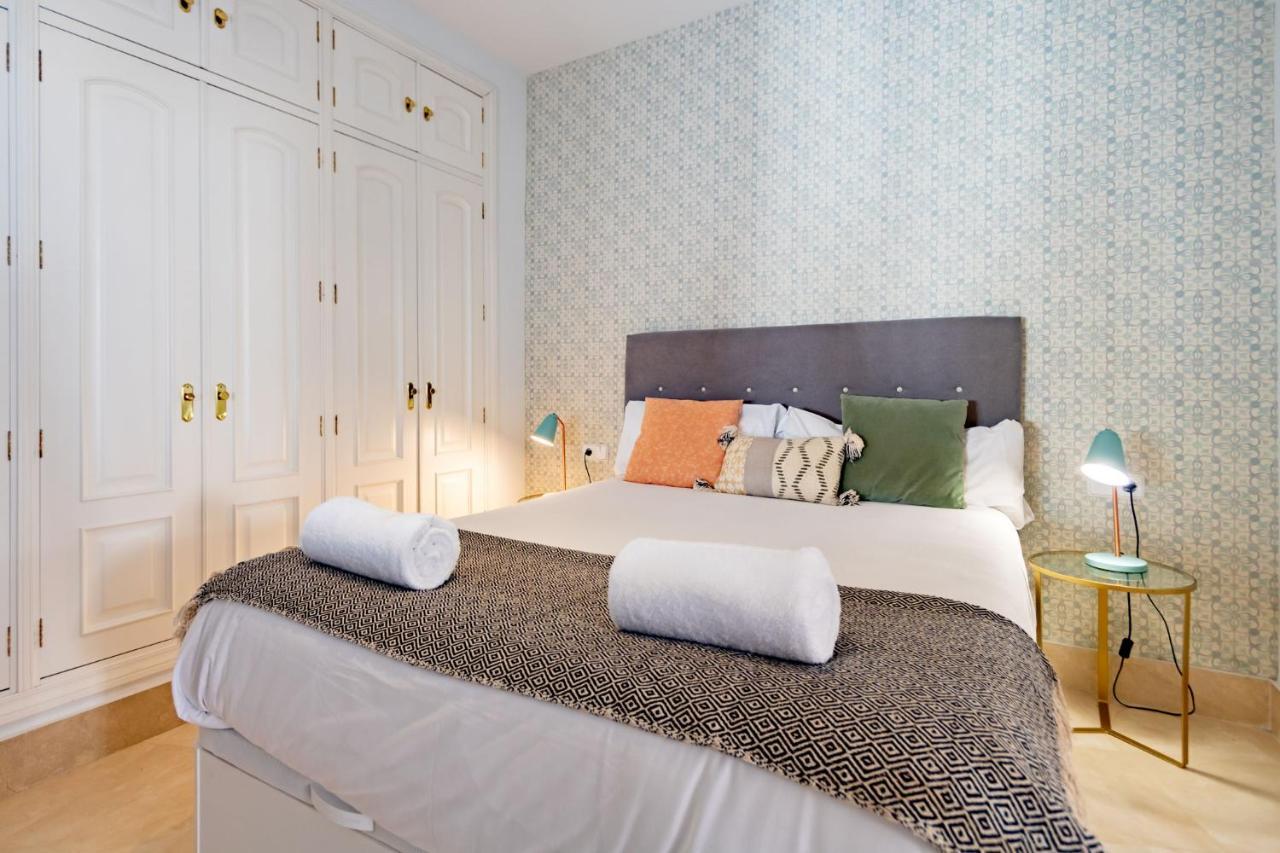 Apartment Alianza Giralda Sky View By Valcambre Sevilla
